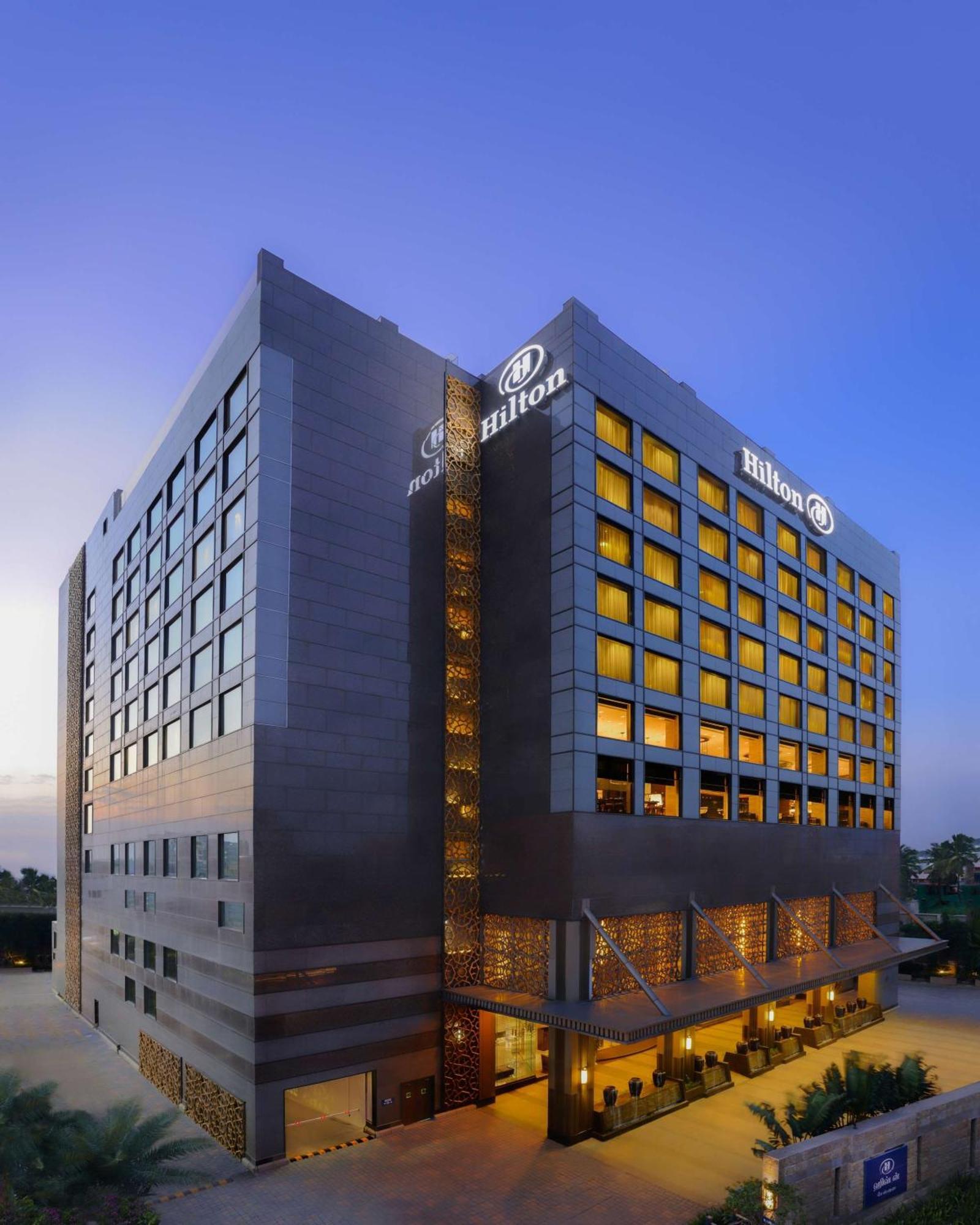 Hilton Chennai Hotel Bagian luar foto